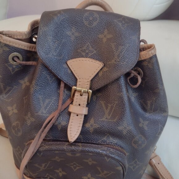 Louis Vuitton Montsouris MINI backpack! - Picture 15 of 15